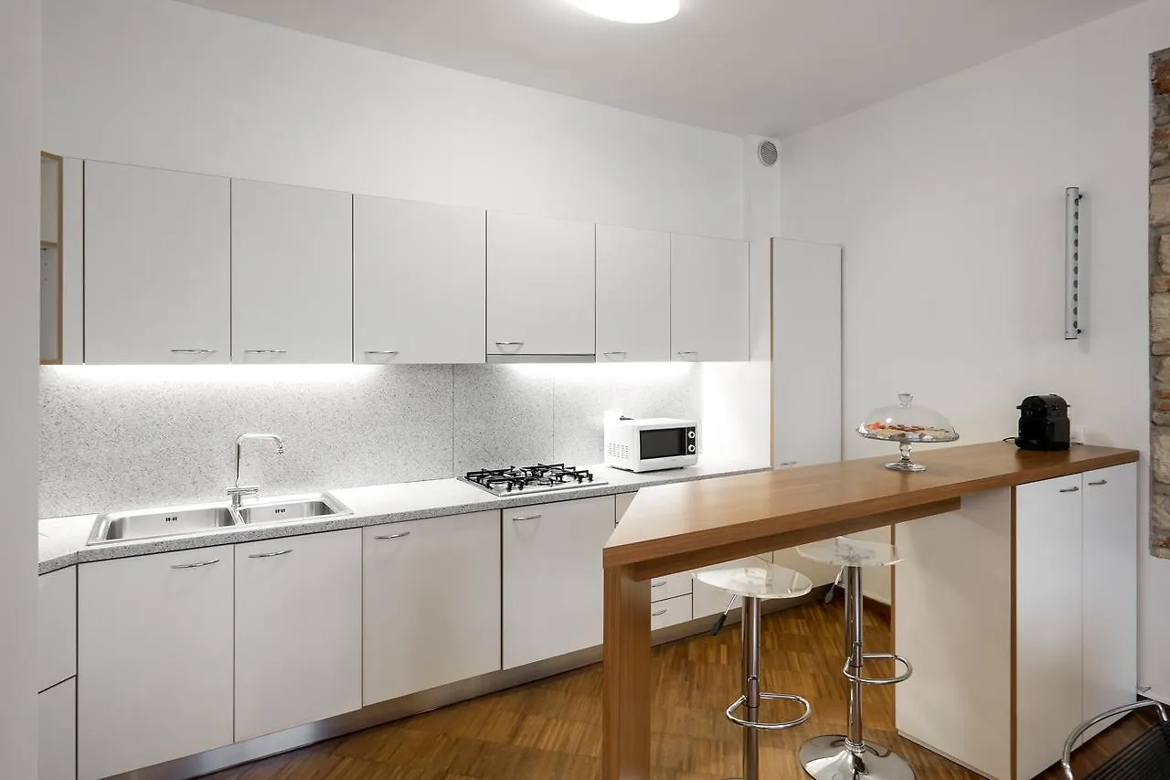 Flats4Rent Casa Sailu Apartment Verona